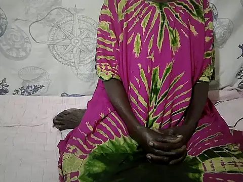 Snapshot of bigclit20255 chatting on 08-02-26, 04:37 bigclit20255 online show from 08-02-26, 04:37