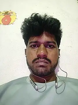 Snapshot of Raakkesh chatting on 08-02-26, 05:21 Raakkesh online show from 08-02-26, 05:21