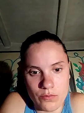 adrienn01 online show from 08-02-26, 07:33