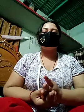 Snapshot of Faria_010 chatting on 08-04-26, 04:55 Faria 010 online show from 08-04-26, 04:55