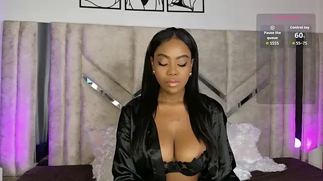 Snapshot of Lola_king_ chatting on 08-05-26, 03:44 Lola king online show from 08-05-26, 03:44