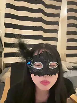 Snapshot of una_h chatting on 08-03-26, 11:27 una h online show from 08-03-26, 11:27