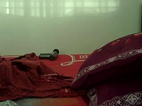 Mohini1525 online show from 08-08-26, 12:28