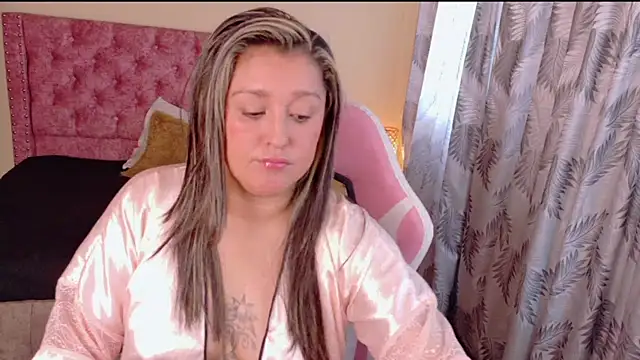 miss chantall online show from 08-04-26, 08:46