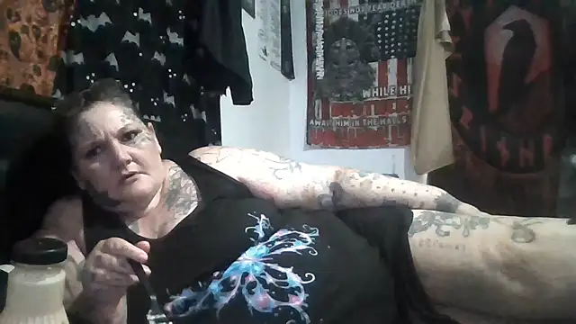 Snapshot of ThorsonFreja chatting on 08-09-26, 06:36 ThorsonFreja online show from 08-09-26, 06:36