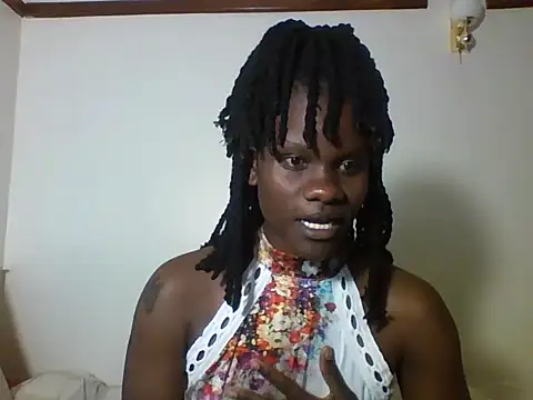 Snapshot of Wildlower_ chatting on 08-05-26, 05:07 Wildlower online show from 08-05-26, 05:07