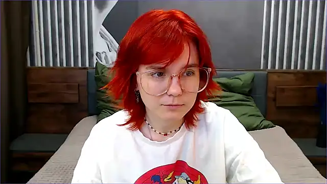 Avrora Vance online show from 08-05-26, 05:45
