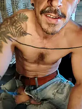 Snapshot of Exhibguy16 chatting on 08-07-26, 11:55 Exhibguy16 online show from 08-07-26, 11:55