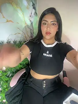 Snapshot of NIKOL_20X chatting on 08-04-26, 06:01 NIKOL 20X online show from 08-04-26, 06:01