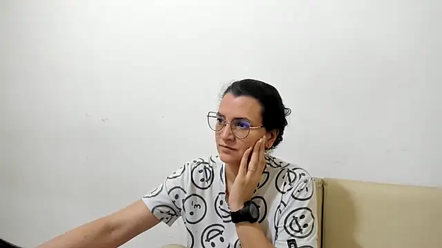 MARILYN GARCIA online show from 02-24-26, 09:26