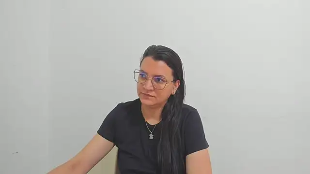 MARILYN GARCIA online show from 10-02-25, 02:42