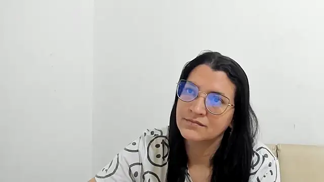 MARILYN GARCIA online show from 02-12-26, 02:39