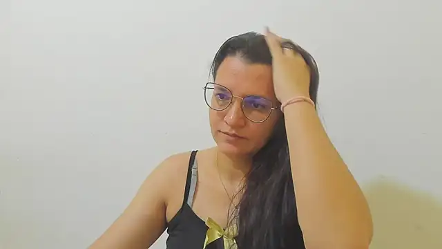 MARILYN GARCIA online show from 10-27-25, 12:50