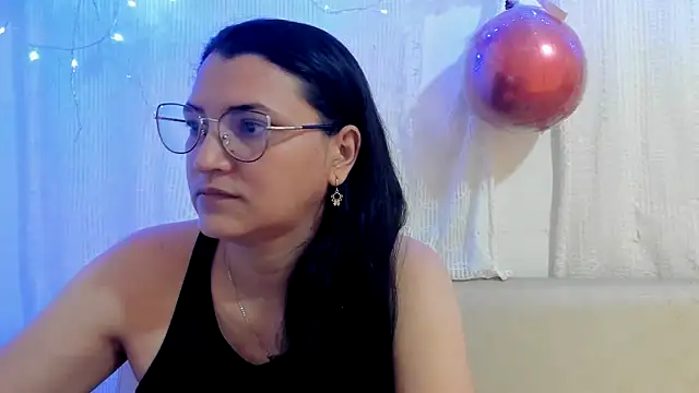 MARILYN GARCIA online show from 02-17-26, 03:53