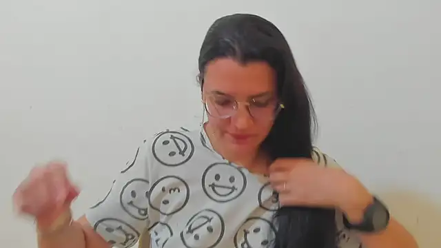 MARILYN GARCIA online show from 12-05-25, 03:43