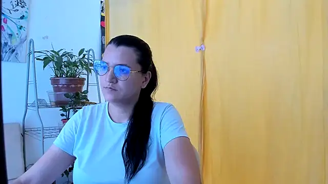 Snapshot of MARILYN_GARCIA chatting on 06-30-26, 08:31 MARILYN GARCIA online show from 06-30-26, 08:31
