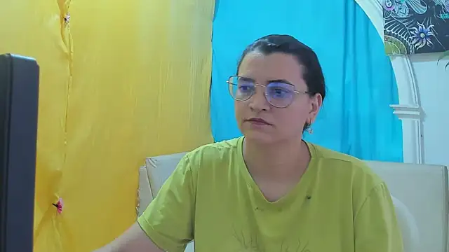 Snapshot of MARILYN_GARCIA chatting on 07-11-26, 09:37 MARILYN GARCIA online show from 07-11-26, 09:37