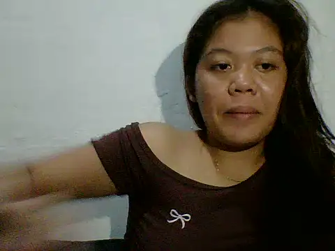 Snapshot of z0elyn chatting on 08-05-26, 03:06 z0elyn online show from 08-05-26, 03:06