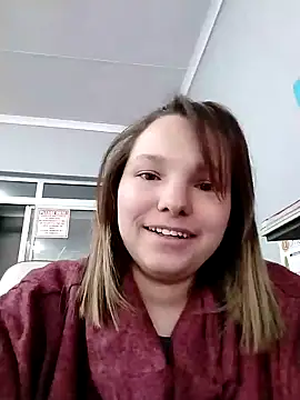 Snapshot of Tinybabeplays chatting on 08-06-26, 02:01 Tinybabeplays online show from 08-06-26, 02:01