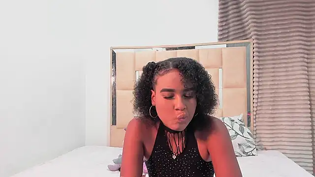wenndywilliamss online show from 08-06-26, 10:21
