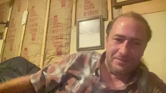 Snapshot of MattJacker33 chatting on 08-06-26, 03:01 MattJacker33 online show from 08-06-26, 03:01