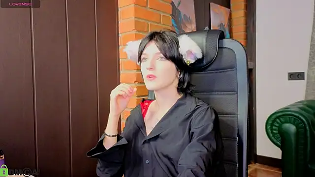 Snapshot of Zulema_Raven chatting on 08-10-26, 01:12 Zulema Raven online show from 08-10-26, 01:12