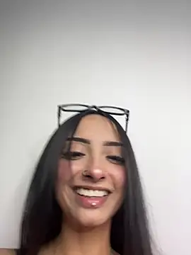 Snapshot of Antonella_Russ chatting on 08-07-26, 06:47 Antonella Russ online show from 08-07-26, 06:47