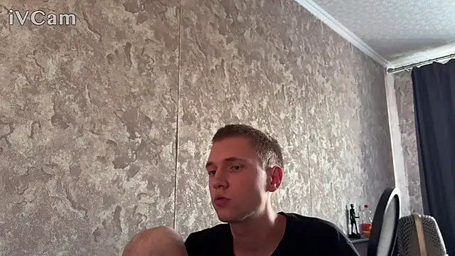 Snapshot of angelgot1 chatting on 08-07-26, 07:36 angelgot1 online show from 08-07-26, 07:36