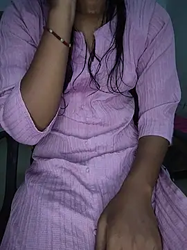 Snapshot of RASHMI_Lave chatting on 08-09-26, 02:08 RASHMI Lave online show from 08-09-26, 02:08