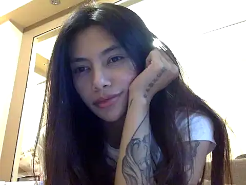 Snapshot of flowgirl chatting on 08-08-26, 10:22 flowgirl online show from 08-08-26, 10:22