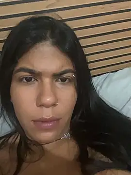 Snapshot of india_brasileira chatting on 08-08-26, 03:57 india brasileira online show from 08-08-26, 03:57