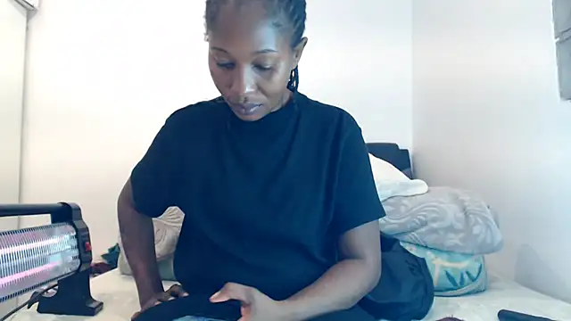leanna23 online show from 07-10-26, 05:35