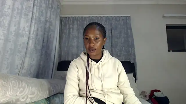 leanna23 online show from 11-23-25, 06:40