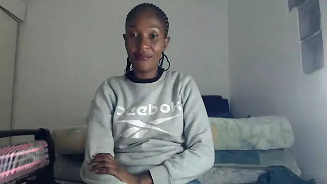 leanna23 online show from 07-15-26, 04:25