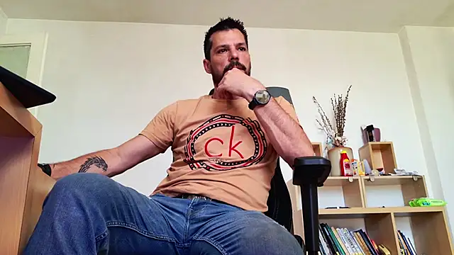 Snapshot of ChrisKox chatting on 05-29-26, 09:48 ChrisKox online show from 05-29-26, 09:48