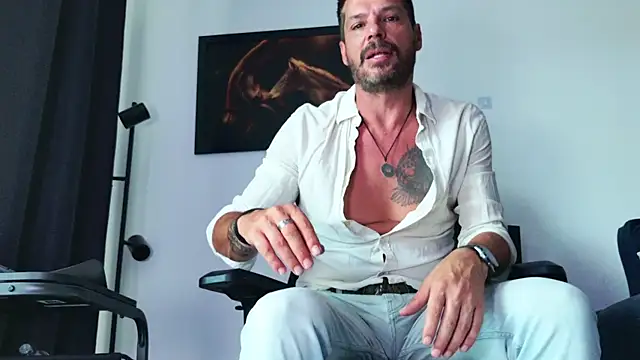 ChrisKox online show from 07-31-26, 05:29