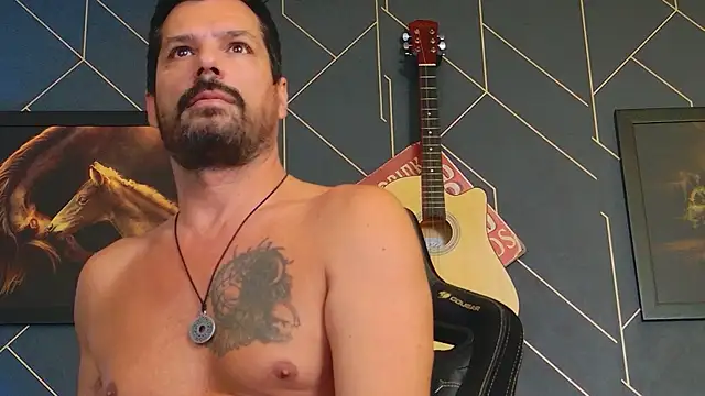 ChrisKox online show from 10-08-25, 10:21