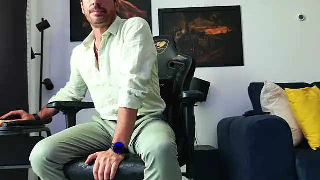 ChrisKox online show from 07-02-26, 02:12