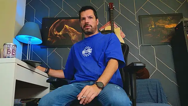 ChrisKox online show from 10-08-25, 05:20