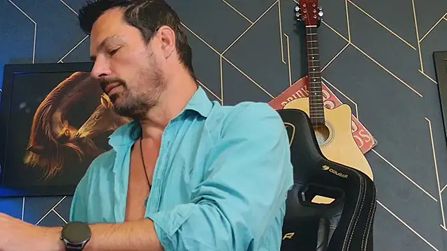 ChrisKox online show from 10-03-25, 08:16