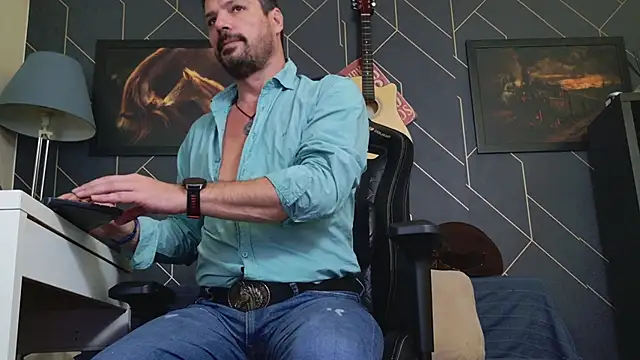 ChrisKox online show from 11-03-25, 02:42