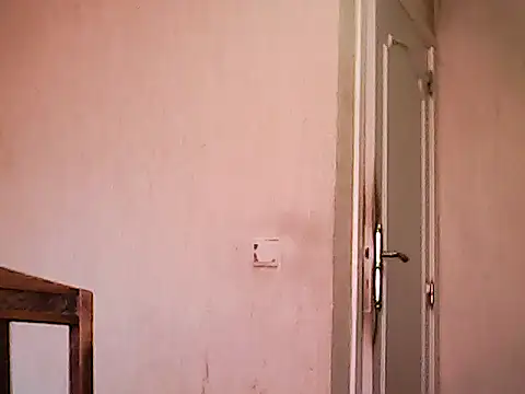 Snapshot of sissy_sarah chatting on 02-14-26, 11:32 sissy sarah online show from 02-14-26, 11:32