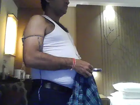 Snapshot of rarindam17 chatting on 03-23-26, 02:06 rarindam17 online show from 03-23-26, 02:06