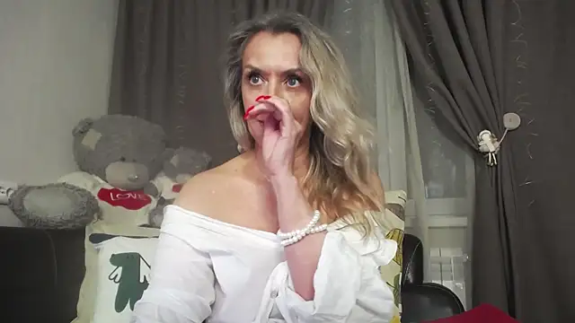 Alessandra92 online show from 07-29-26, 07:24