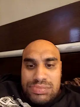 Snapshot of MrunMrunn chatting on 10-30-25, 04:33 MrunMrunn online show from 10-30-25, 04:33