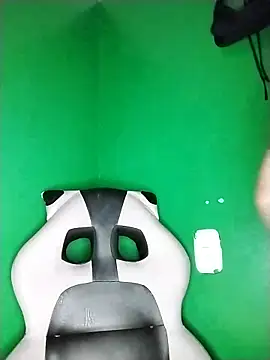 angel allis online show from 04-12-26, 06:05