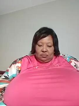 Snapshot of nancy111 chatting on 05-23-26, 02:05 nancy111 online show from 05-23-26, 02:05