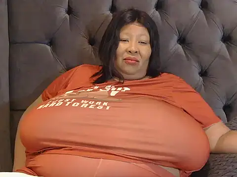 nancy111 online show from 02-06-26, 02:40