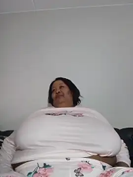Snapshot of nancy111 chatting on 05-30-26, 01:50 nancy111 online show from 05-30-26, 01:50