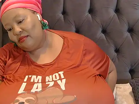 nancy111 online show from 02-04-26, 01:44